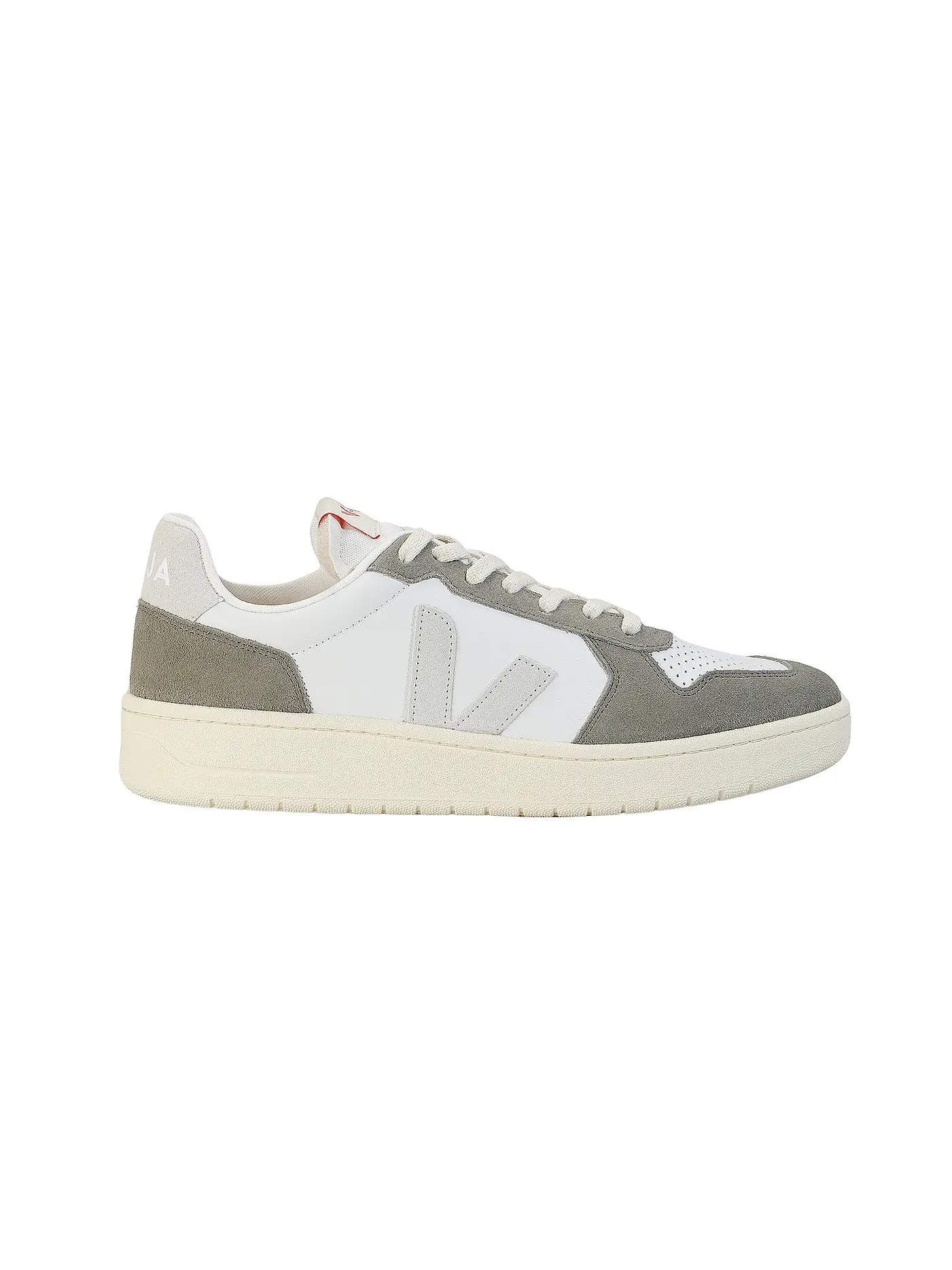 VEJA | Sneaker V-82 | 
